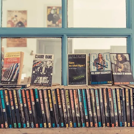 La Gare De D'hotes 3*