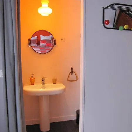 Oda ve Kahvaltı La Gare De D'hotes